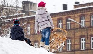 Ferie 2021. Od wtorku obowiązują nowe przepisy. Skorzystają dzieci