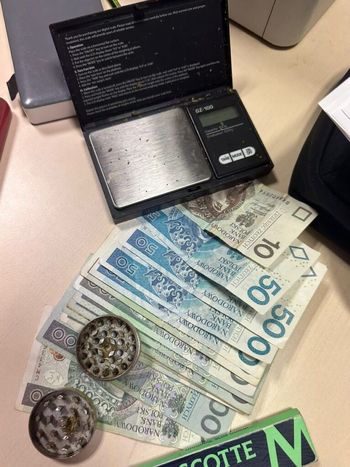 Luboń: Nastolatek zatrzymany z narkotykami. Grozi mu nawet 10 lat