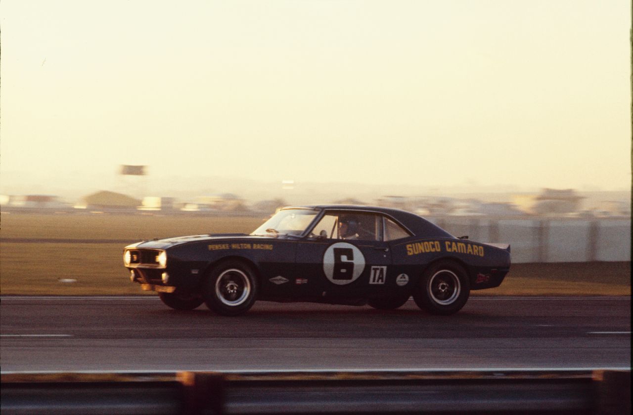 Team Penske Camaro na torze Daytona. Podczas tego wyścigu uzna tylko wyższość Porsche 907