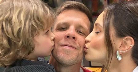5-letni Liam Szczęsny wyszedł na boisko u boku ojca. Dumna Marina komentuje: "Może za parę lat zaprowadzi naszą reprezentację na szczyt"