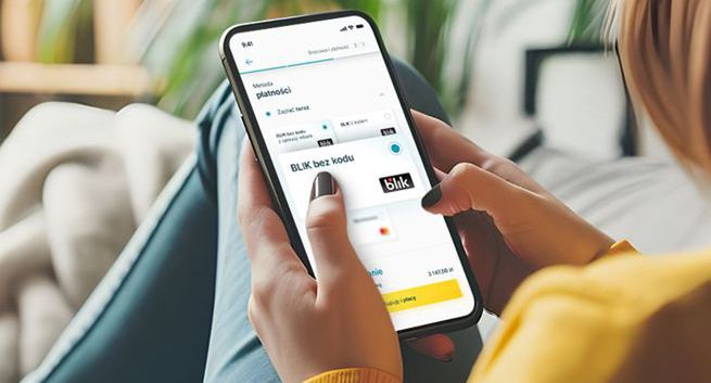 Zakaz komórek i tabletów w szkołach podstawowych i gimnazjach