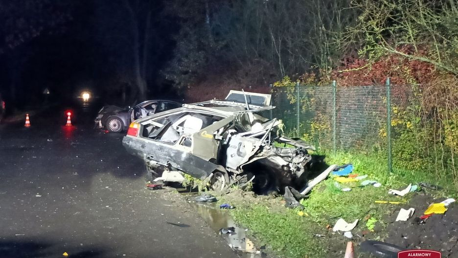 Polonez zderzył się z audi. Jedna osoba nie żyje