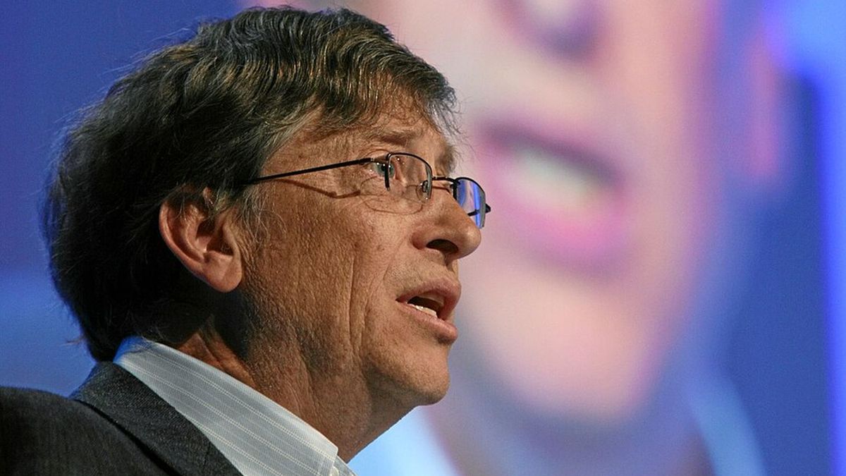 Bill Gates ostrzega przed sztuczną inteligencją