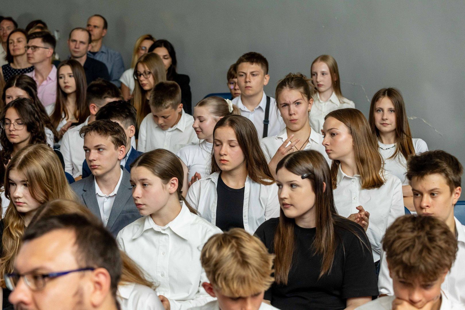 Zakończenie roku szkolnego klas ósmych w SP nr 53.