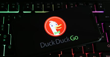 DuckDuckGo będzie targetować rosyjskie witryny, by walczyć z dezinformacją