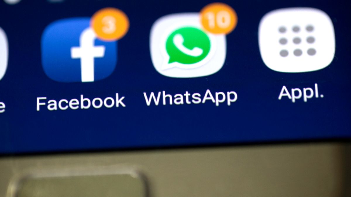 WhatsApp ma niezałataną lukę. Można manipulować czatami grupowymi