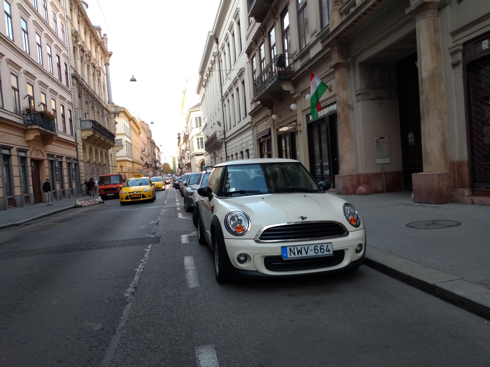Motorola One to złoty standard niedrogich telefonów [minitest] 29