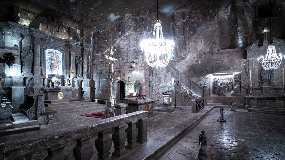  Kaplica św. Kingi na Trasie Turystycznej w Kopalni Soli "Wieliczka" 