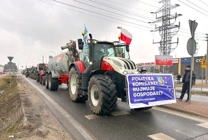 Szczecin: Ciągniki ruszają! Miesięczny protest rolników sparaliżuje drogi. Bruksela też stanie!