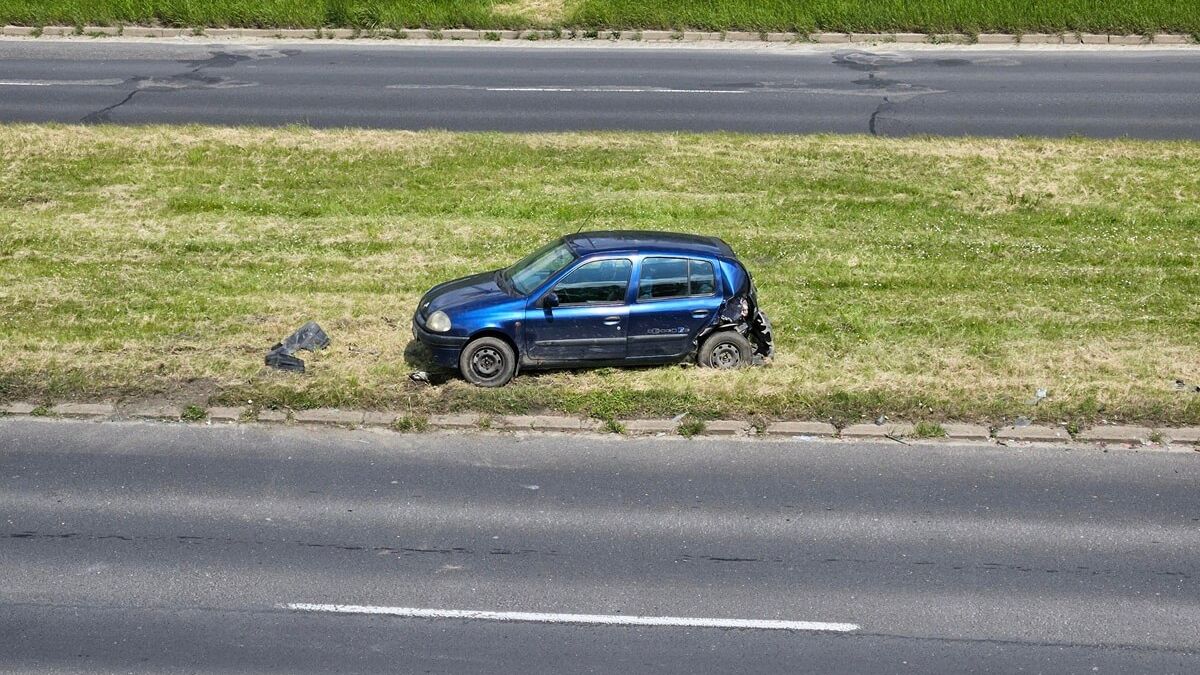 Uszkodzony renault