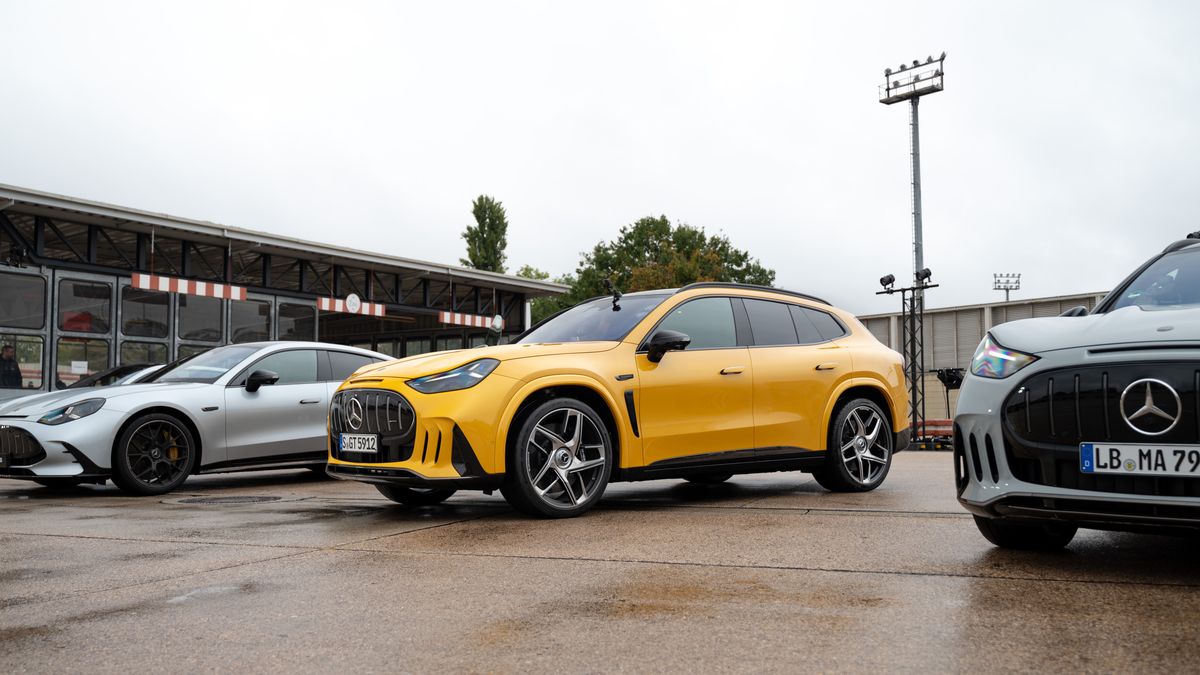 Mercedes-AMG GT SUV (2026)