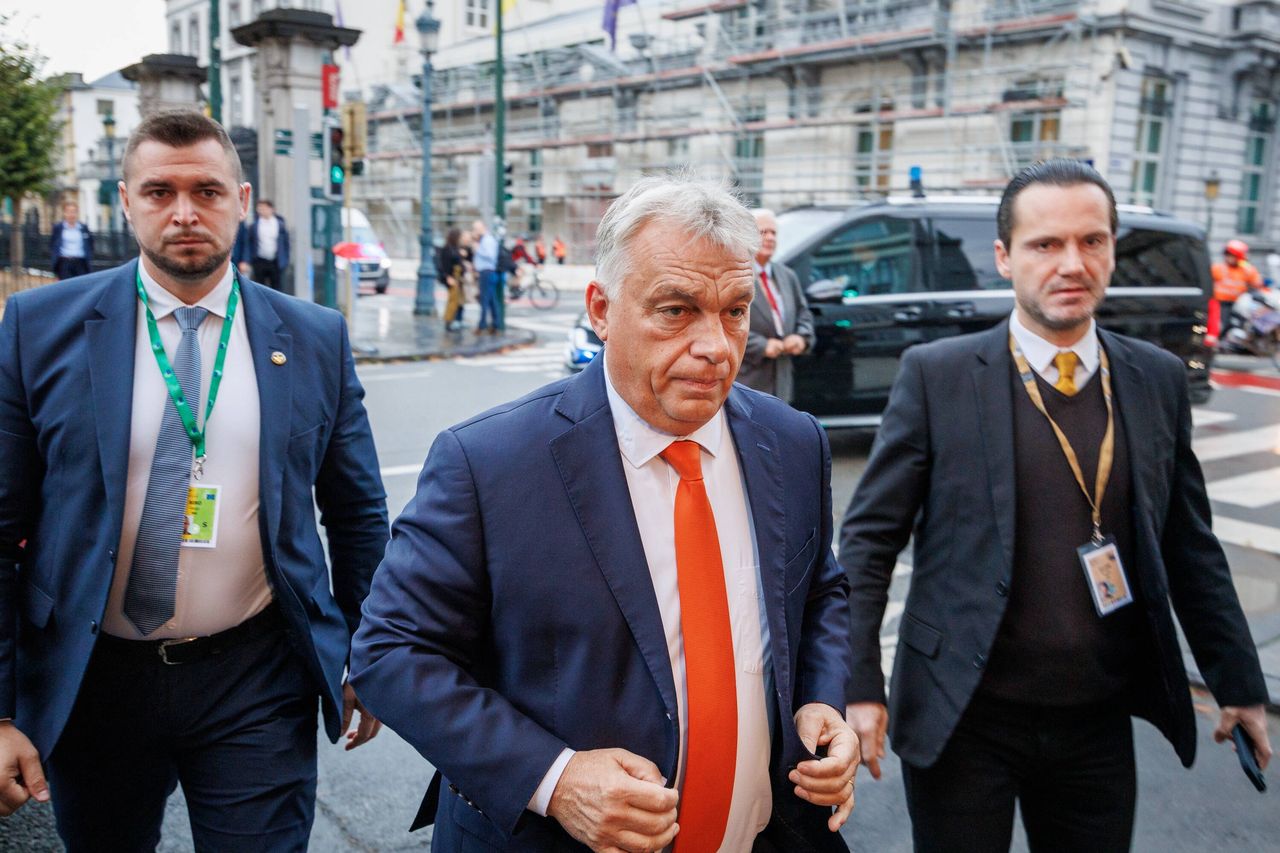 Azyl Romanowskiego. PiS i Orbán mają wspólny cel: powrót Zjednoczonej Prawicy do władzy [OPINIA]