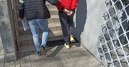 Będzin. Sprawcy rozboju w rękach policji. Ich ofiara też nie uniknie sprawiedliwości