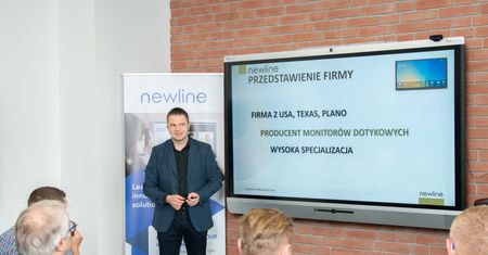 Newline zapowiada zmiany w interaktywnych monitorach. Będą wprowadzane aktualizacjami