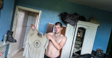 Ricky Adam opowiedział na zdjęciach o życiu brytyjskich squattersów