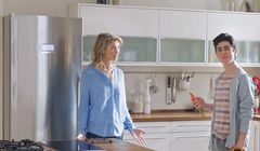 Bosch promuje chłodziarko-zamrażarki NoFrost z technologią VitaFresh plus (wideo)