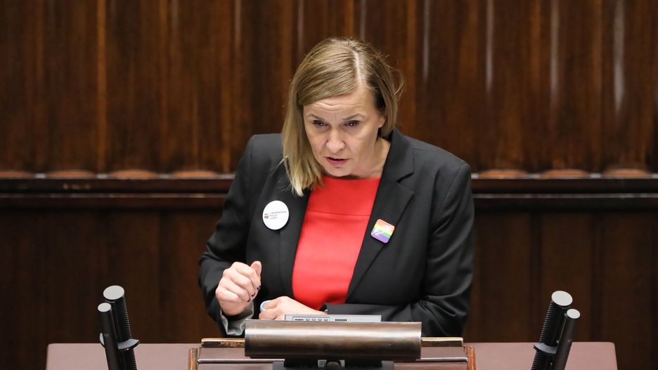 Magdalena Filiks
Warszawa, 28.10.2021. Pos�anka KO Magdalena Filiks na sali obrad Sejmu w Warszawie, 28 bm. Sejm ma si� zaj�� obywatelskim projektem zmian w prawie o zgromadzeniach. (sko) PAP/Pawe� Supernak
Pawe� Supernak
obrady, polityk, polityk polityka, Polityka, posiedzenie, sejm, sejm rp, sejmu, sejmu rp, 9 9. IX, kadencja, kadencji