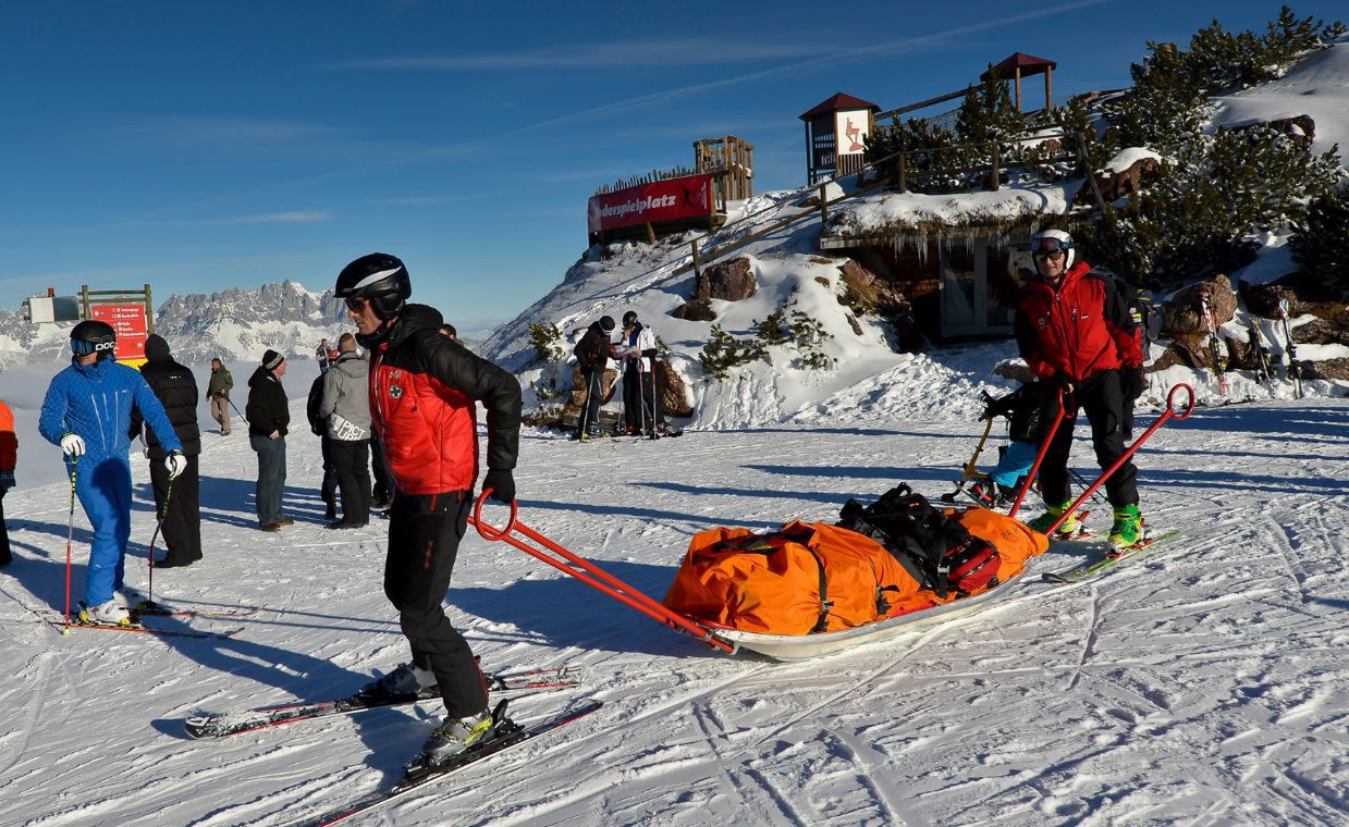 Tragiczny wypadek w Tyrolu. Polski snowboardzista w stanie krytycznym (zdjęcie ilustracyjne)