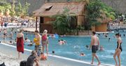 Polak na wakacjach all-inclusive. Wstydzimy się za rodaków? Jedno zachowanie razi nas najbardziej