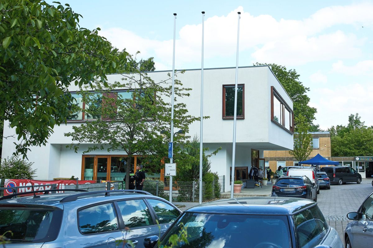 Atak nożem w szkole podstawowej w Berlinie. Policja poszukuje 13-letniego napastnika