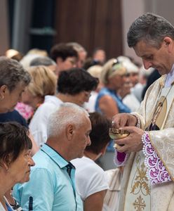 Komunia bez spowiedzi? Kościół wyjaśnia