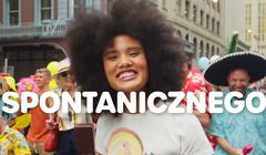 Big Milk reklamowany jako „najbardziej spontaniczny lód” (wideo)
