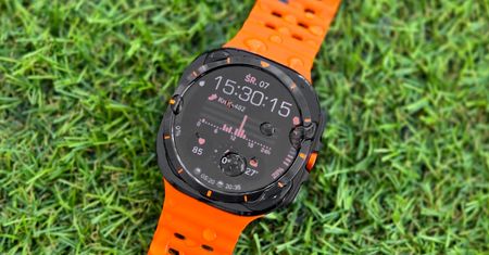 Samsung Galaxy Watch Ultra - recenzja. Niezły smartwatch, słaby Galaxy Watch