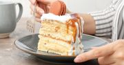 Łączę kajmak ze śmietanką i mascarpone. W kilka minut mam ciasto bez włączania piekarnika