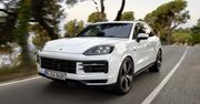 Porsche Cayenne S E-Hybrid debiutuje jako złoty środek. Pojedzie także na prądzie