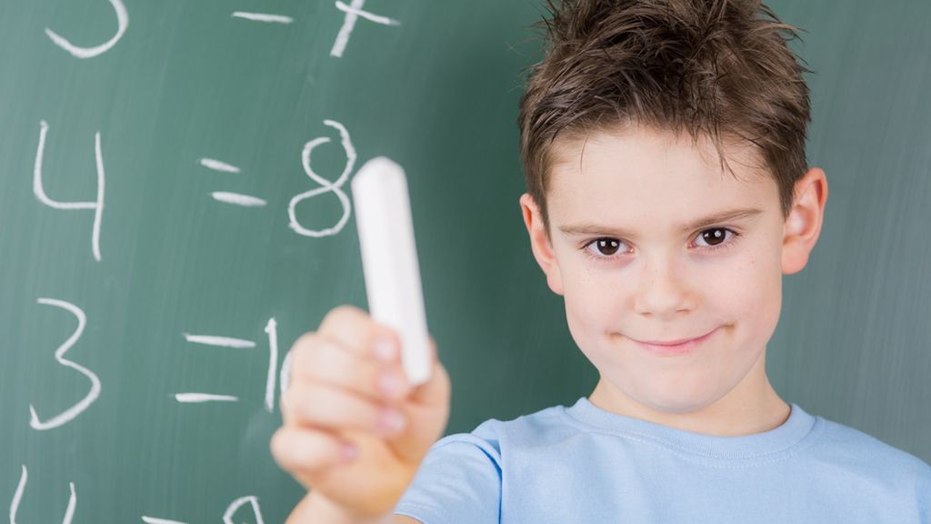 Matematyka w klasie 6 wymaga znajomości m.in. dodawania, odejmowania, mnożenia i dzielenia