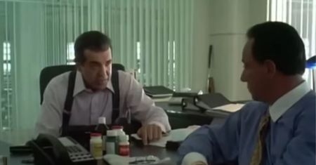 Gdy groźny mafioso szuka pomocy. Dzisiejsza propozycja TVP1 to znana i ceniona komedia