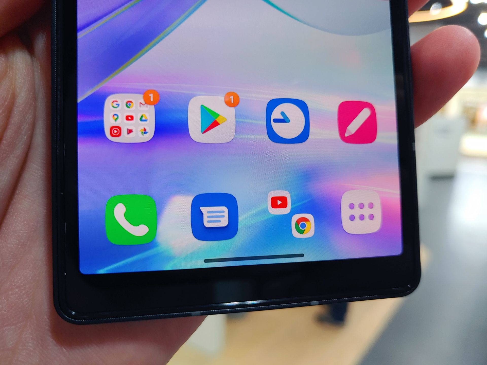 LG Wing z obracanym ekranem w naszych rękach. Pierwsze wrażenia 4