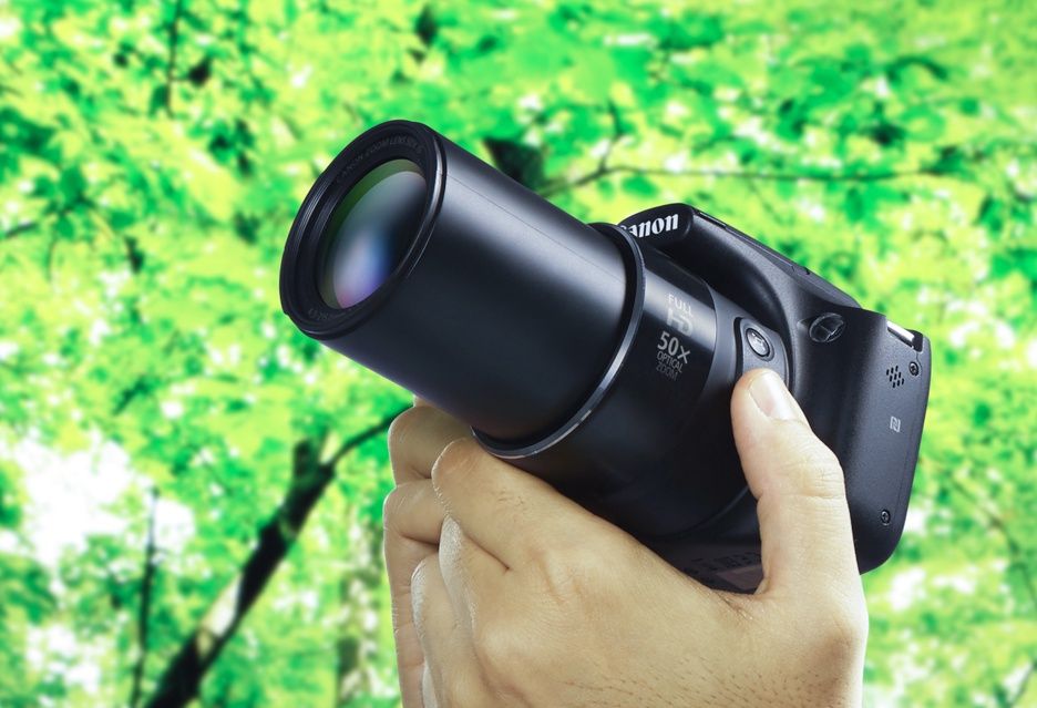 Canon Powershot SX540 HS dłoń
