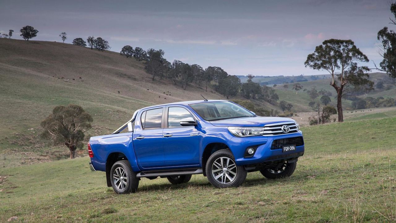 Grupa PSA też chce mieć terenowego pick-upa, będzie bazował na Toyocie Hilux!