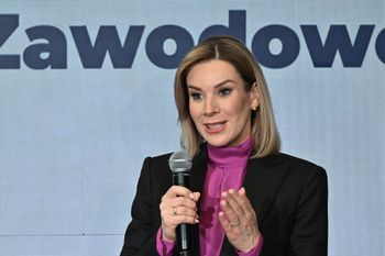 Trzynastka dla Marty Nawrockiej. Ile otrzyma pierwsza dama?