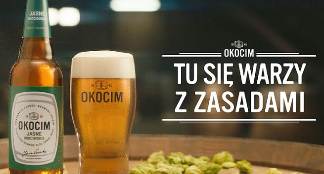 „Tu się warzy z zasadami” w kampanii piwa Okocim (wideo)