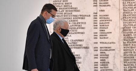 Premier Morawiecki z Jarosławem Kaczyńskim jadą do Kijowa. Spotkają się z prezydentem Zełenskim
