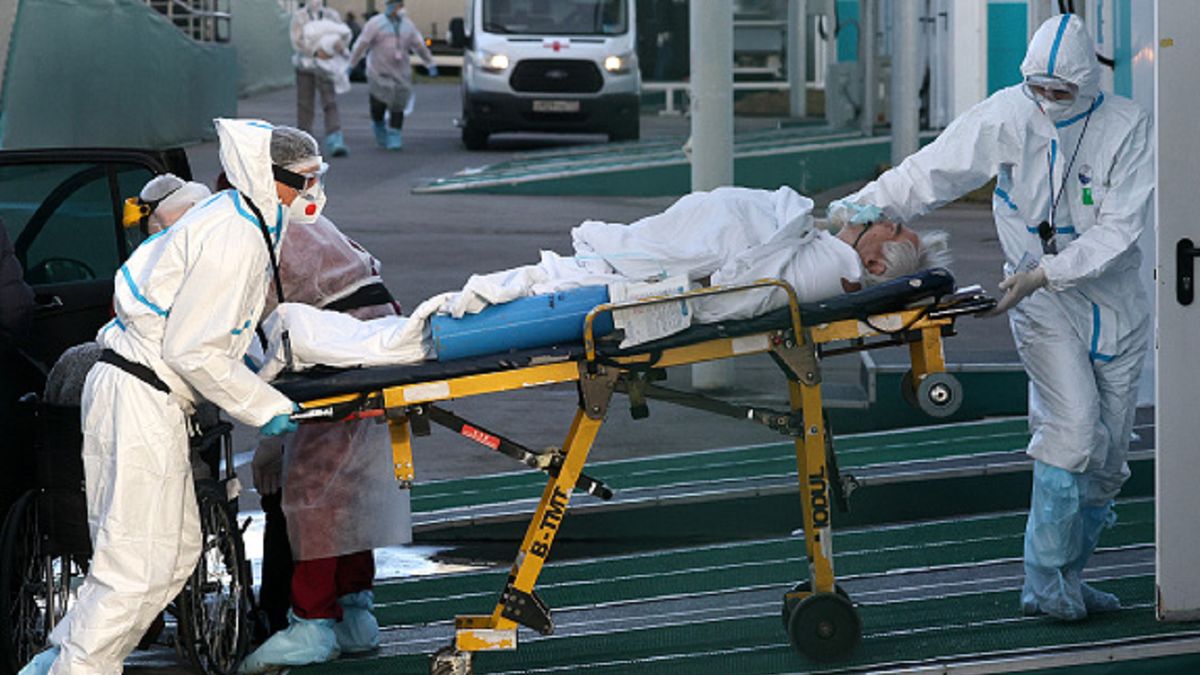 Rosja z coraz większą liczbą zgonów.