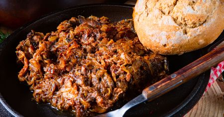 5 przepisów na świąteczny bigos. Kapusta w najlepszym wydaniu