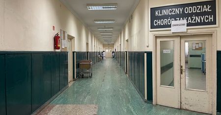Kryzys na oddziałach zakaźnych. Problem dotknął już Myślenice i Ostródę