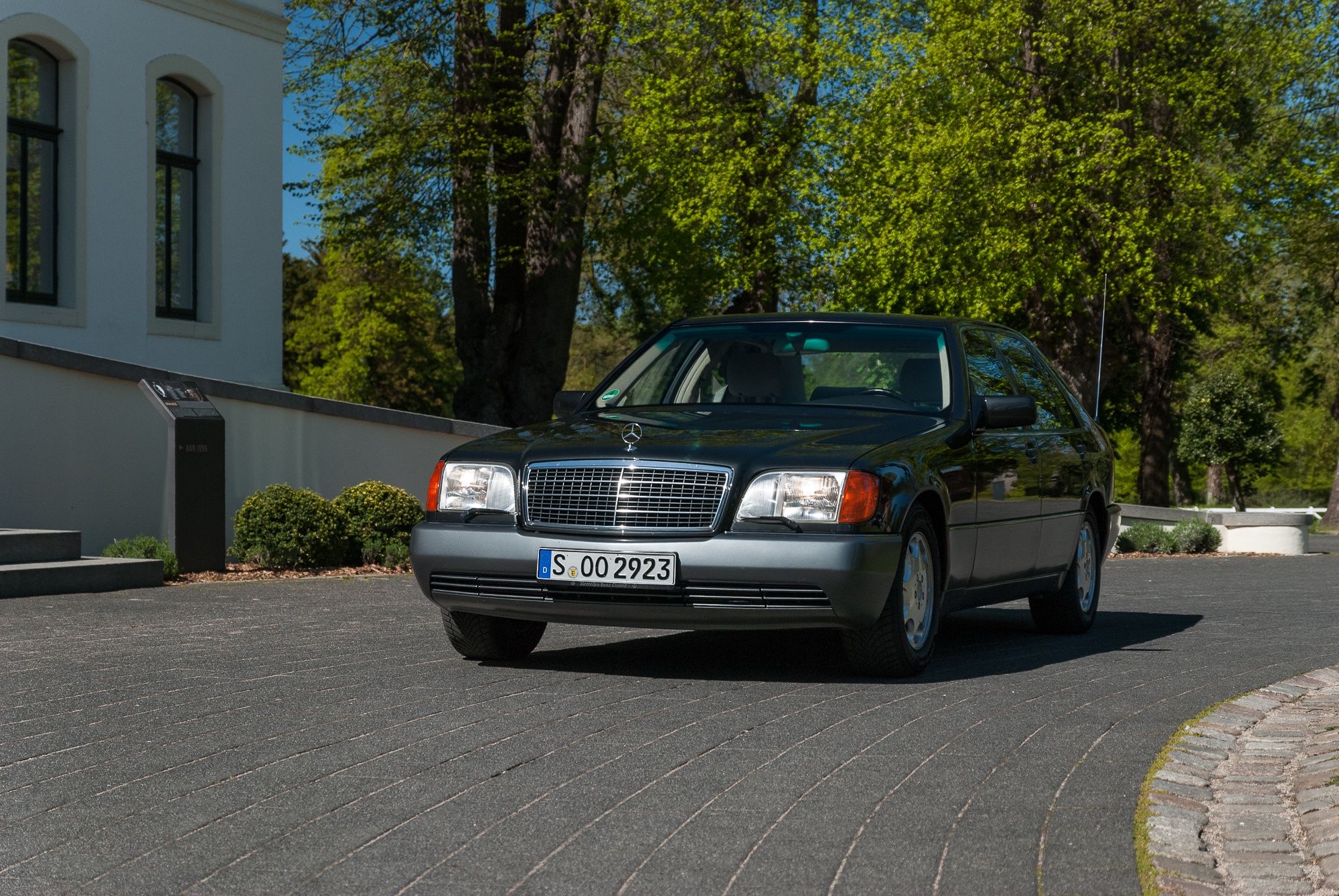 Mercedes-Benz 600 SEL