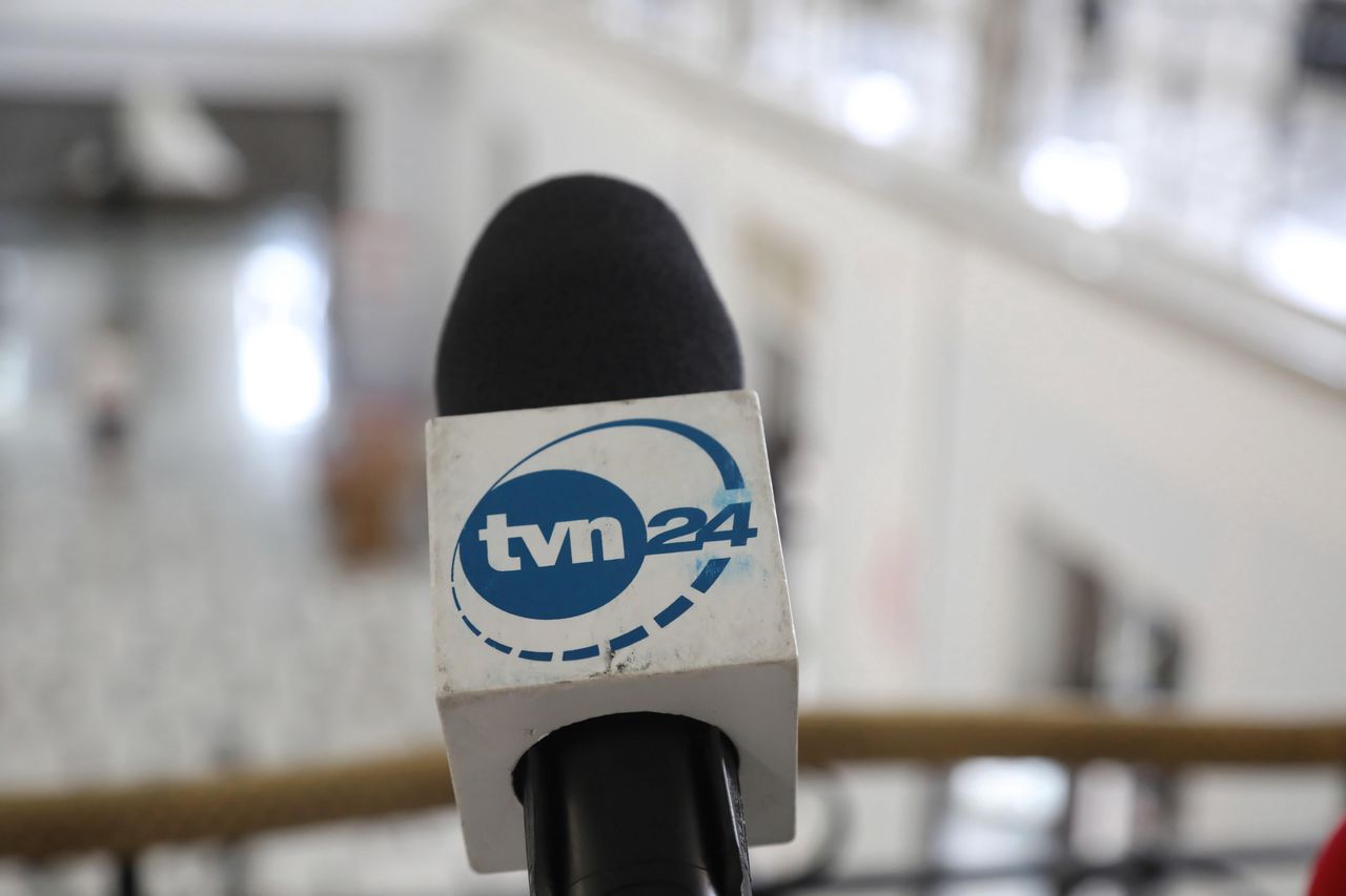 Koncesja dla TVN24. Zdecydowała "ogólna sytuacja Polski". KRRiT nabiera wody w usta