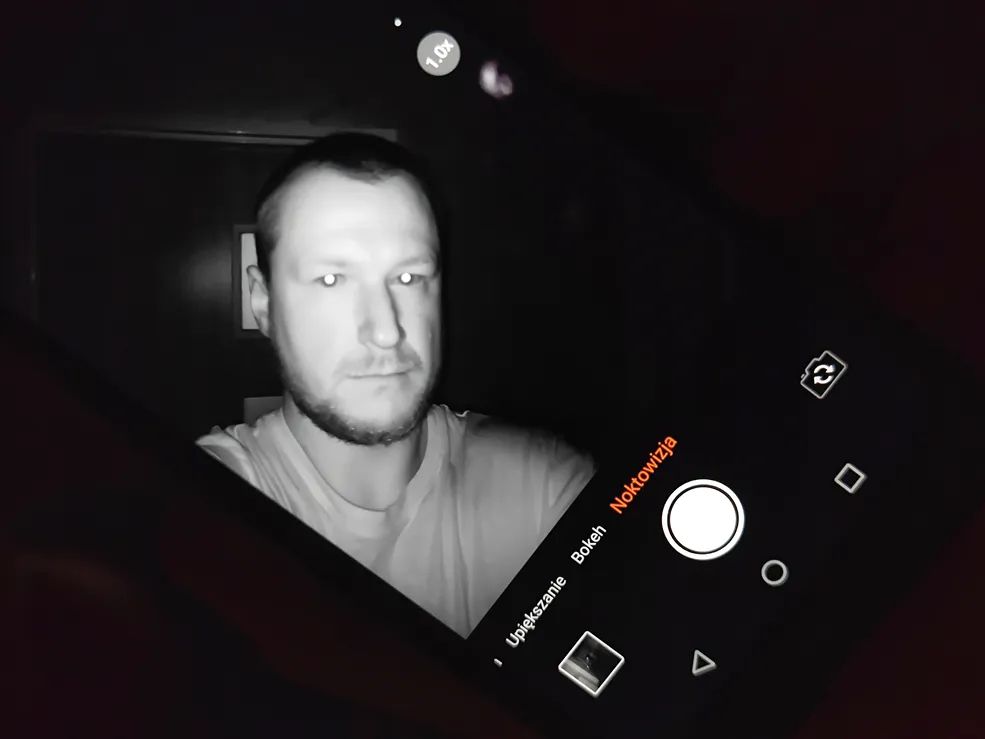 Nie tylko teleobiektyw i szerszy kąt. 5 najciekawszych aparatów ze smartfonów 6