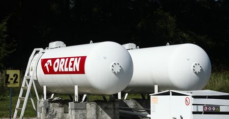 Szwajcarska spółka Orlenu naruszyła sankcje? Chodzi o import ropy
