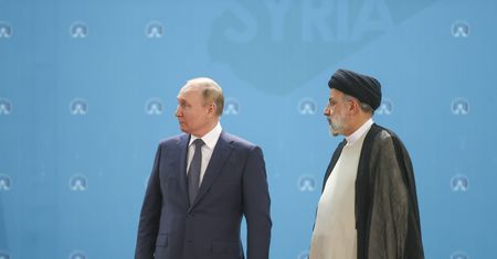 Rosja zacieśnia więzi z Iranem. Media: kupiła od Teheranu 40 turbin do gazociągów