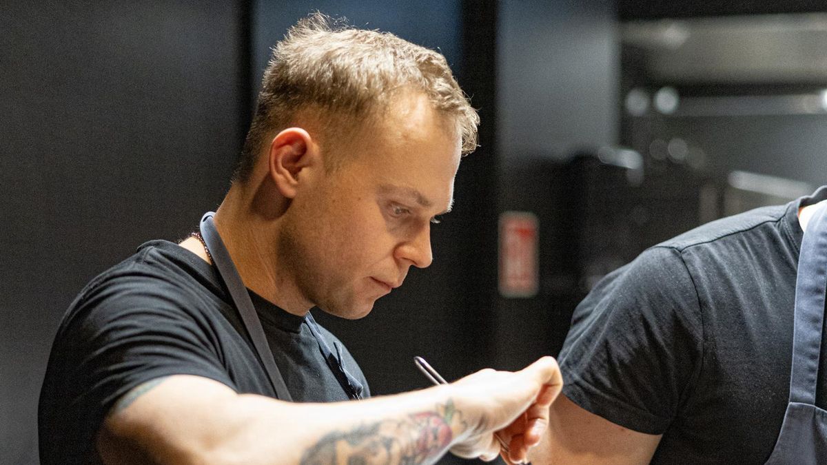 Filip Niewiatowski - restauracja NUTA