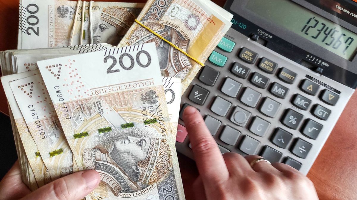 reporter_baza_2022-12
07.12.2022 Lodz. Liczenie oszczednosci trzymanych w domu. Fot. Piotr Kamionka/REPORTER
Piotr Kamionka/REPORTER