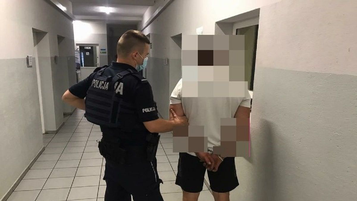 Volkswagen uderzył w przyczepę. To był dopiero początek rodzinnych problemów