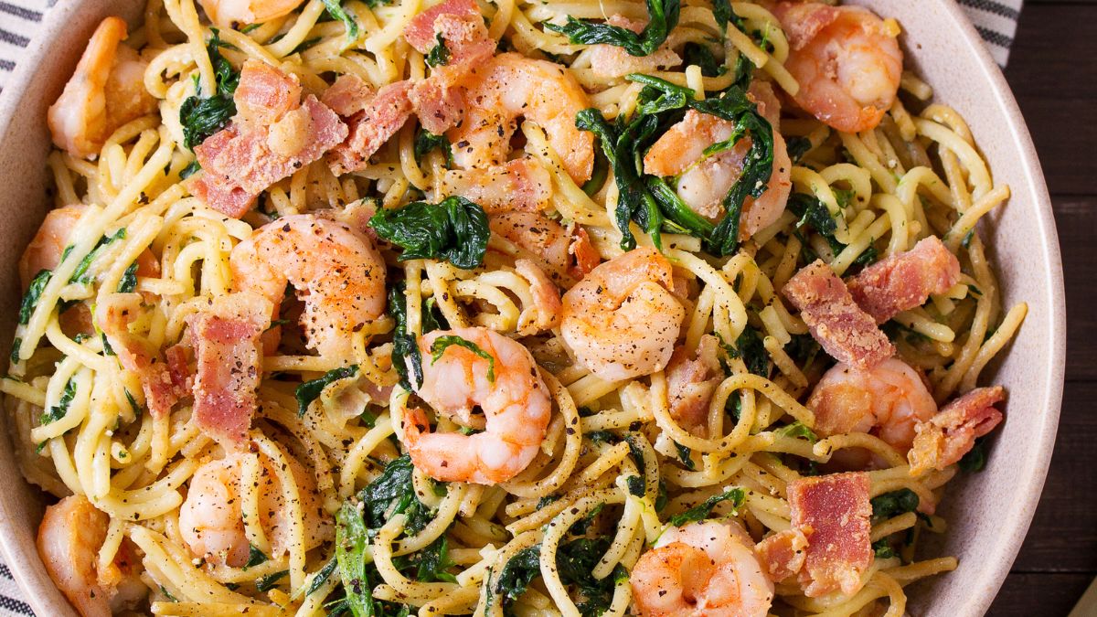 Makaron ze szpinakiem i krewetkami często robię na obiad