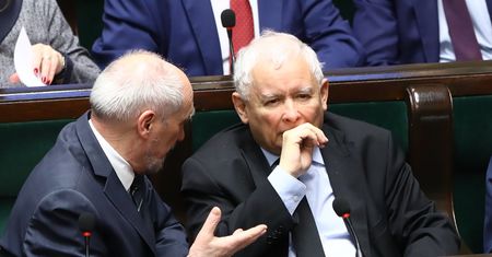 Jarosław Kaczyński wycofa się z polityki? Bliska osoba puściła parę z ust